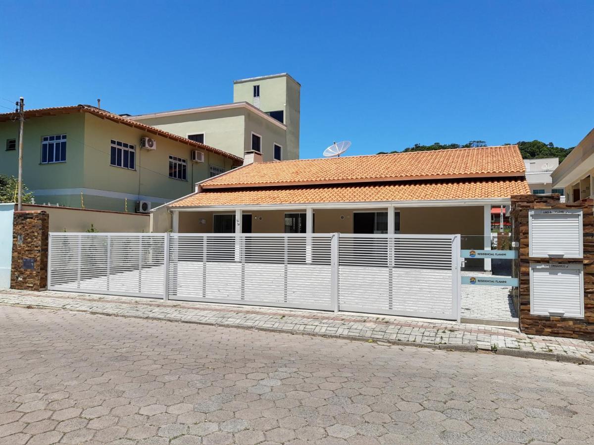 Apartmán Residencial Flamini Bombinhas Exteriér fotografie